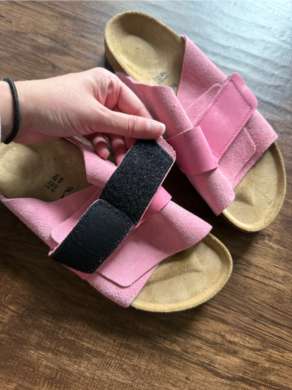 Birkenstock Oita sandals in Candy Pink suede - Picture 3 of 8